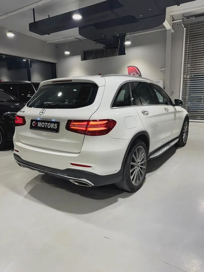 Mercedes-Benz GLC 250 4MATIC | 2018 | GCC | Full Option | Full service History | Monthly: 2,800 AED-1