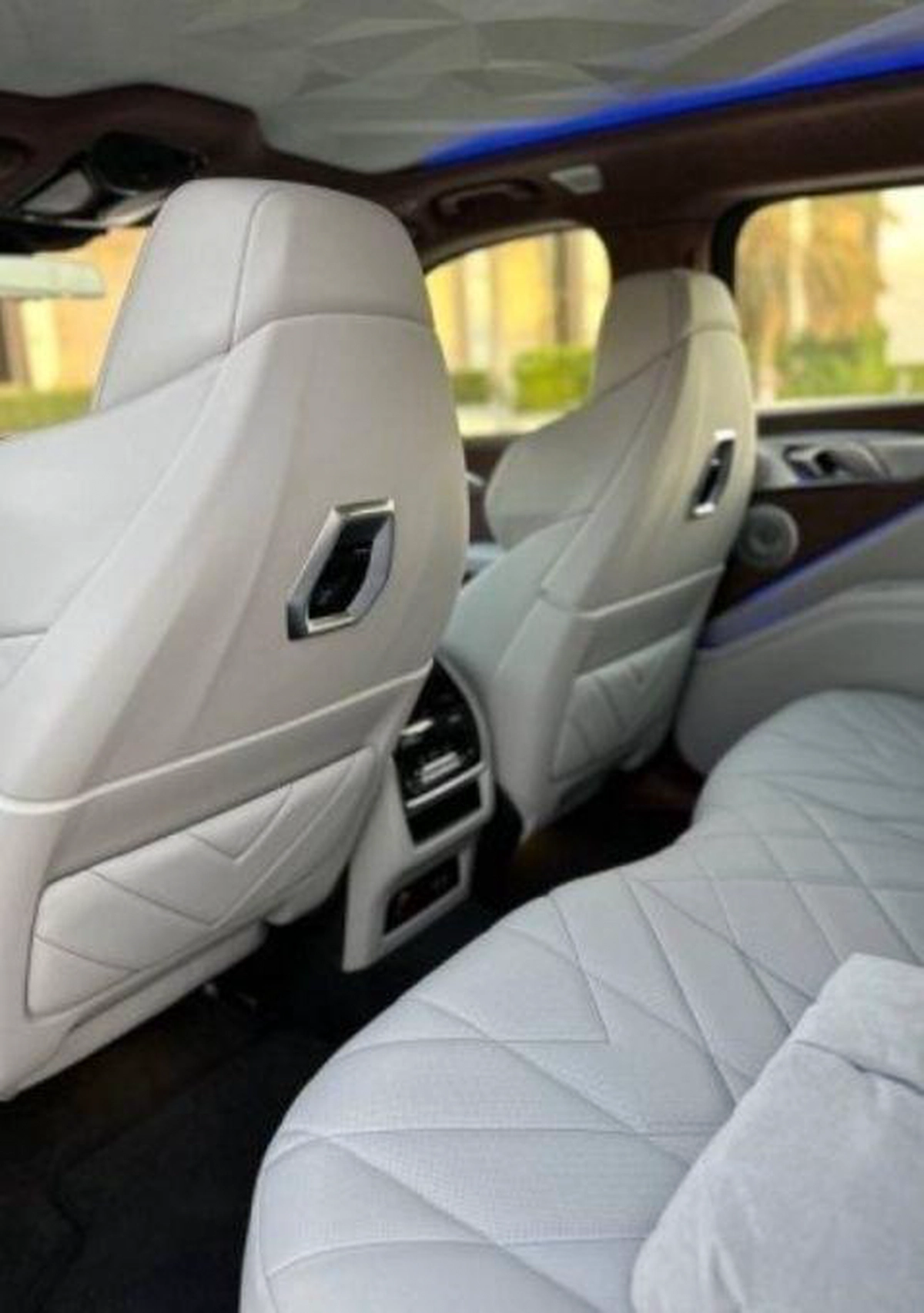 New 2024 BMW XM-2-2