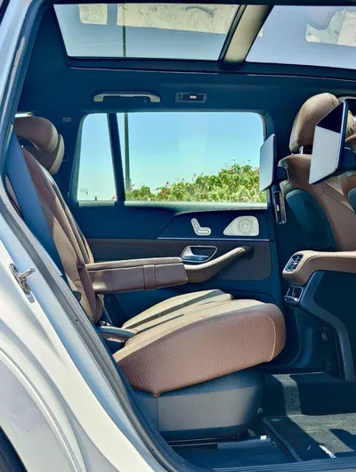 Mercedes Benz GLS450 4MATIC DARK SERIES AMG Dark Series Full Option Under Warranty 2026 GCC-11