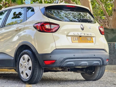 2019 Renault Captur LE | GCC Specs | Compact SUV-6