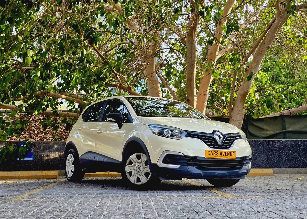 2019 Renault Captur LE | GCC Specs | Compact SUV