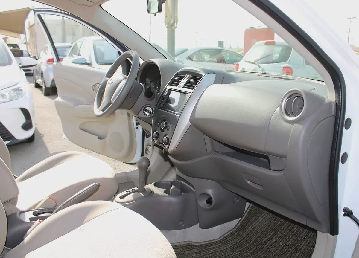 Nissan Sunny GCC 2023-9-9