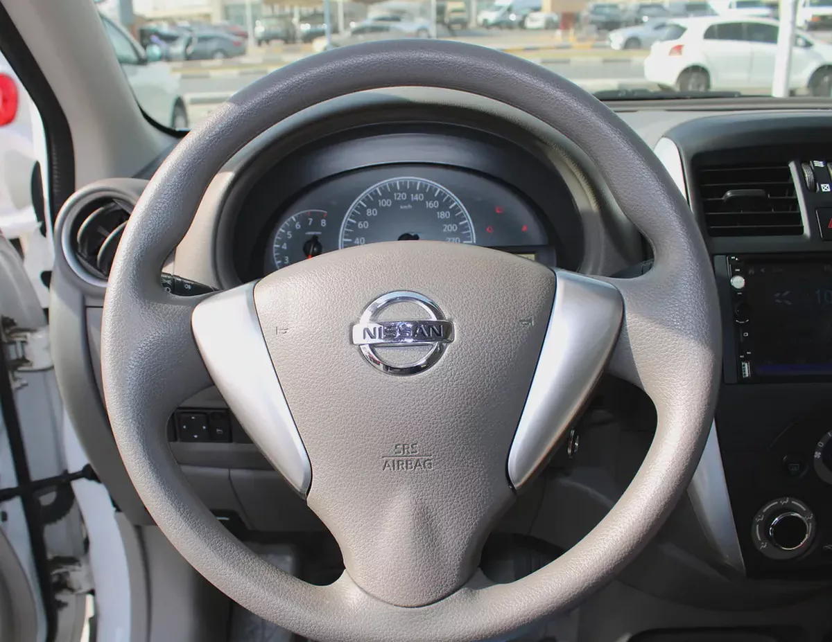 Nissan Sunny GCC 2023-10-10