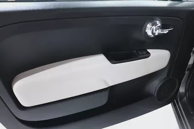 Fiat 500 Dolcevita 2022 GCC Specs-8