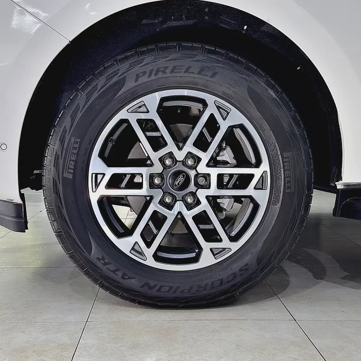 2025 Ford Expedition ACTIVE XL-18-18