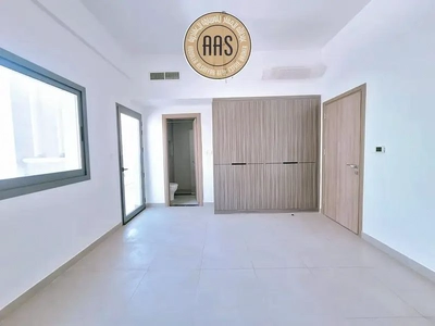 Like Brand New 2bhk Apartment Available With One Month Free 90k-10