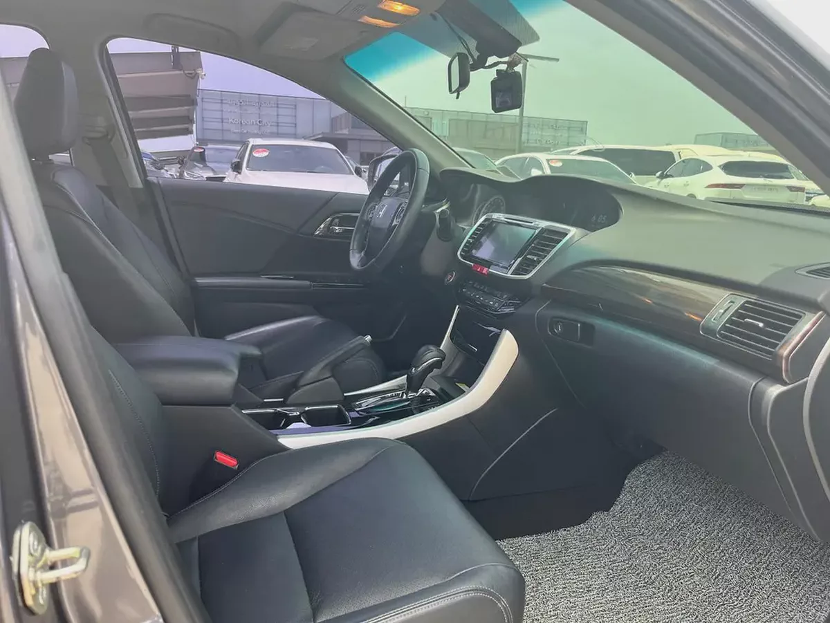 Honda Accord 2.4 VTi-L 2017 - Korean Specs - Excellent Condition-7-7