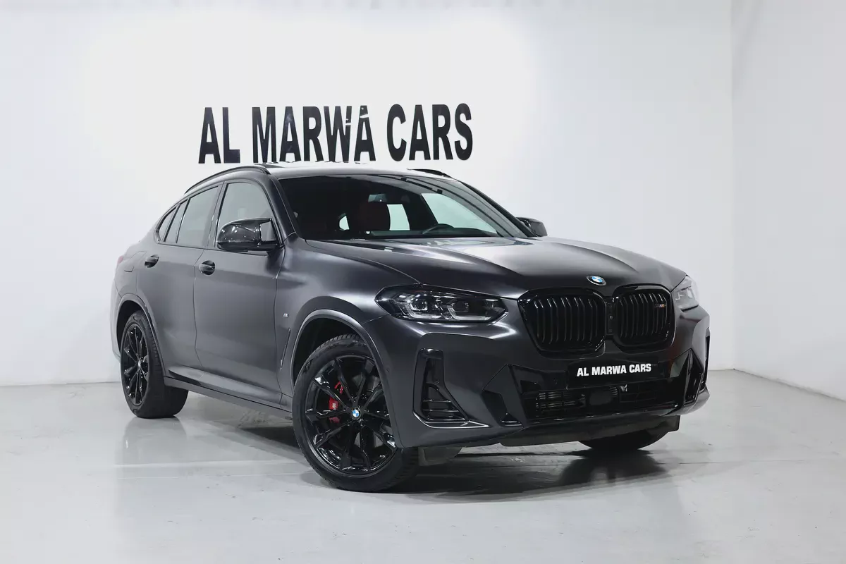 2022 BMW X4 M40i GCC Specs-Under warranty & service-PRISTONE CONDITION