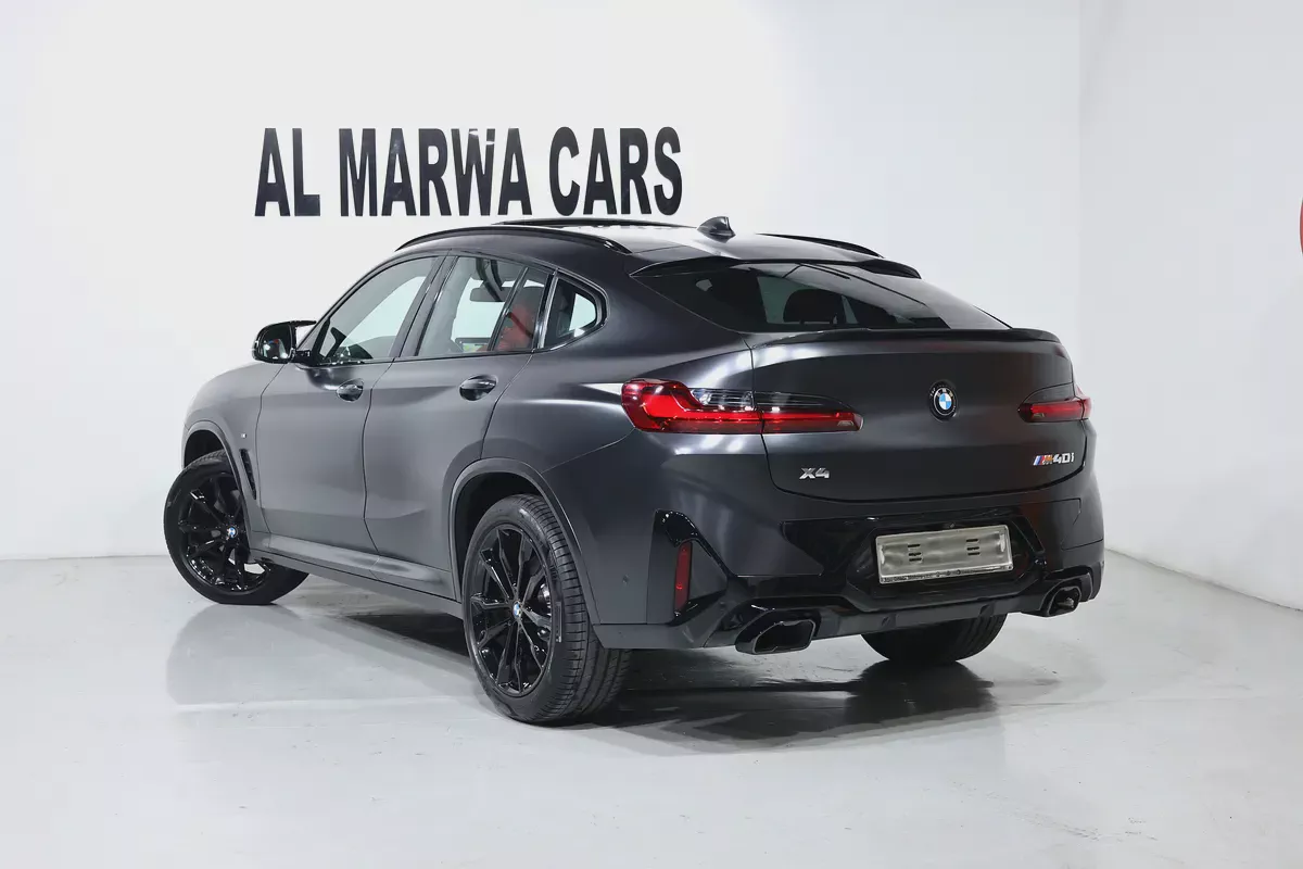 2022 BMW X4 M40i GCC Specs-Under warranty & service-PRISTONE CONDITION-2-2
