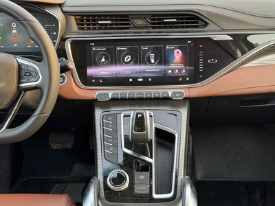 Geely Azkarra LUXURY GL 1.5L Petrol 2023 Export Price @ 53,500 AED-10