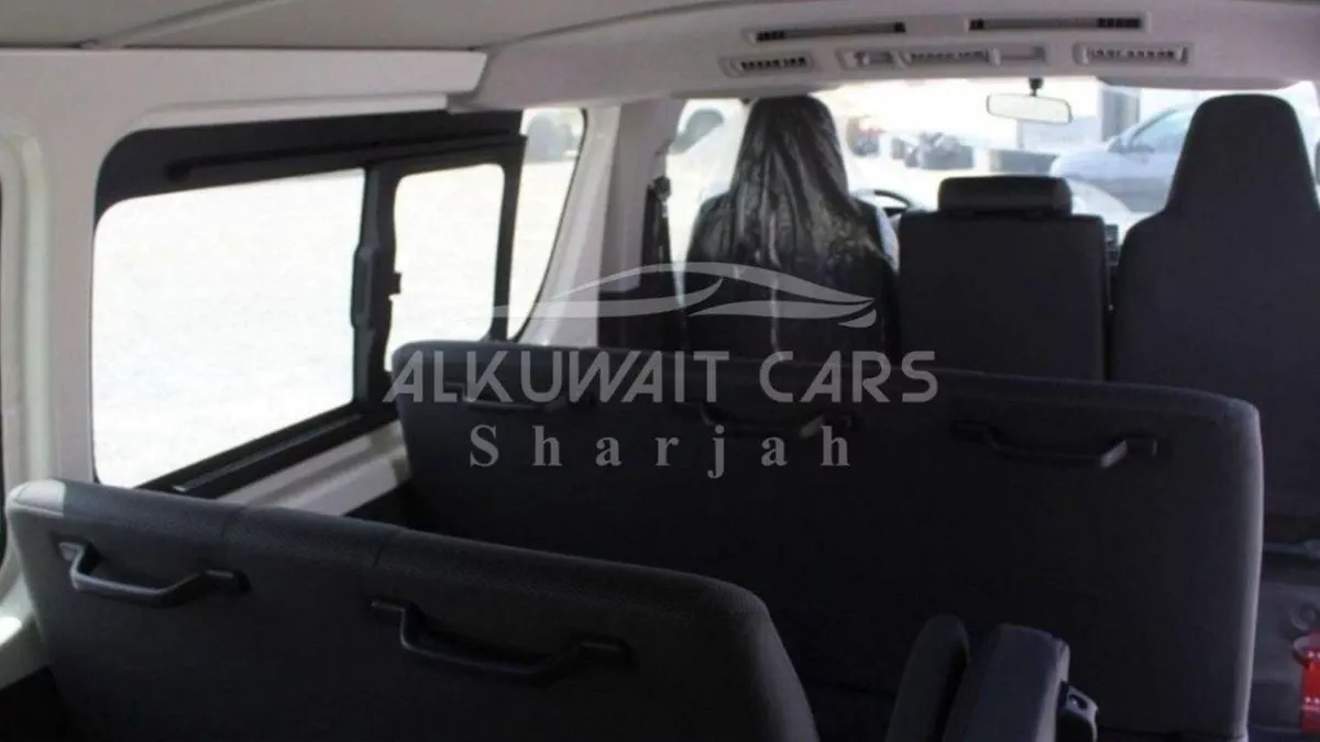 Toyota Hiace DLS - STD ROOF 15seat 2.5D V4 MT 2023-16-0