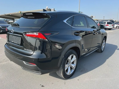 LEXUS NX300h-3