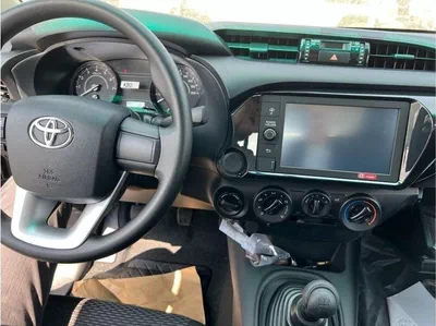 Toyota Hilux GL TOYOTA HILUX 2.7L V4 4WD P.WINDO PETROL 2023 0KM-6