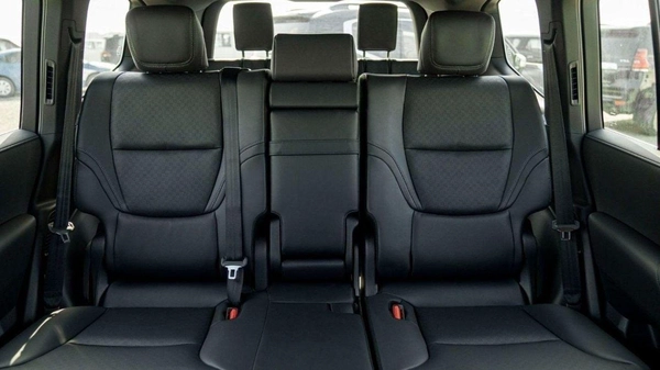 Toyota Land Cruiser LC300 VX 3.5P AT MY2025 – BLACK