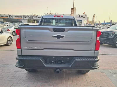 Silverado 1500 LT Trail Boss V8 GCC Specs Single Owner Under Warranty Till 2028-6