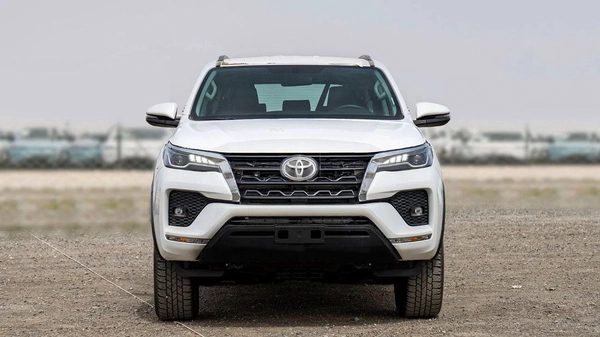 Toyota Fortuner Toyota Fortuner 2.4L Diesel 4X4 MY2025