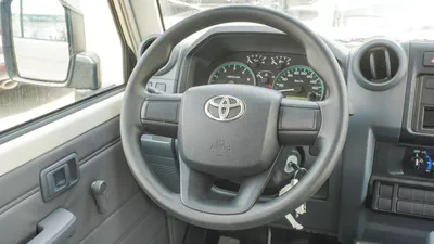 Toyota Land Cruiser Pick Up 4.2L Diesel-4