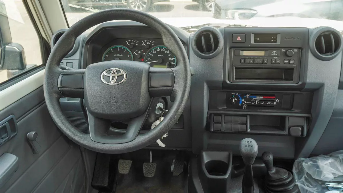 Toyota Land Cruiser Pick Up 4.2L Diesel-5-0