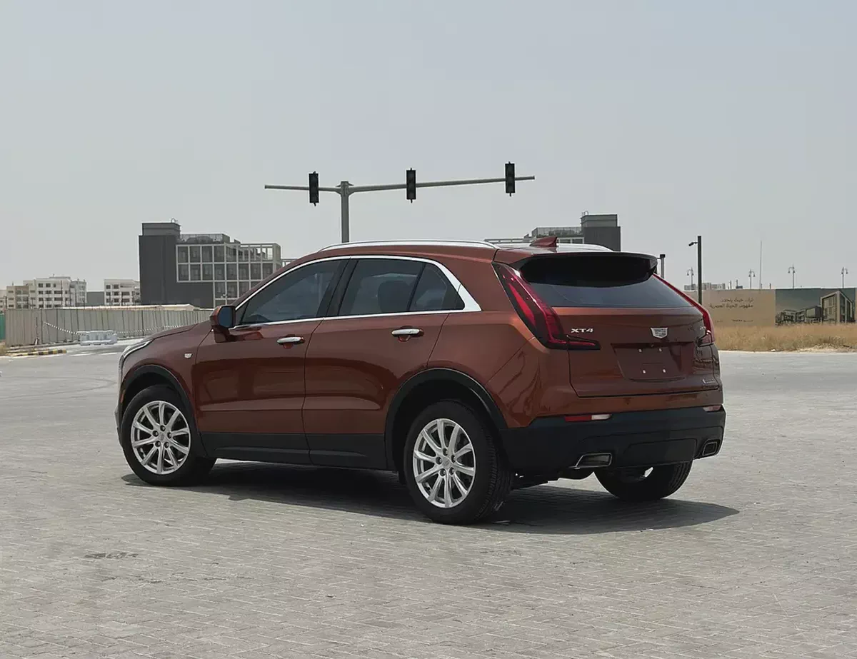 Cadillac XT4 Premium Luxury 2019 GCC Specs Excellent Condition-1-1