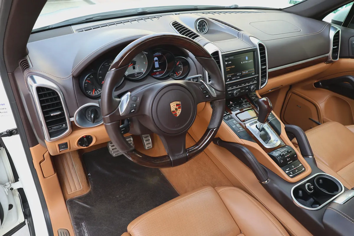 PORSCHE CAYENNE S-2013-102000KM-GCC SPECS-EXCELLENT CONDITION-10-10