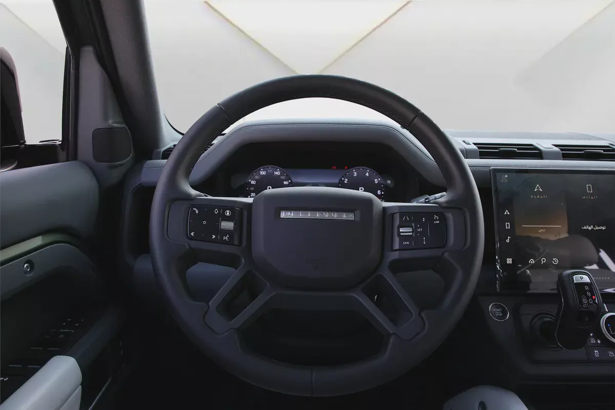 2026 LAND ROVER DEFENDER P400 HSE X DYNAMIC - GCC - ALTAYER WARRANTY - LOACAL REGISTRATION-BRAND NEW-12-12