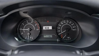 Toyota Hilux-5