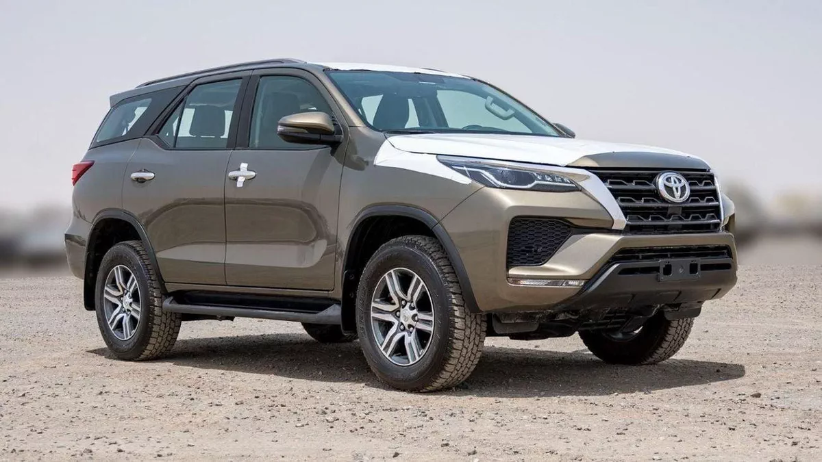 Toyota Fortuner GX2 fortuner 2.4L DIESEL