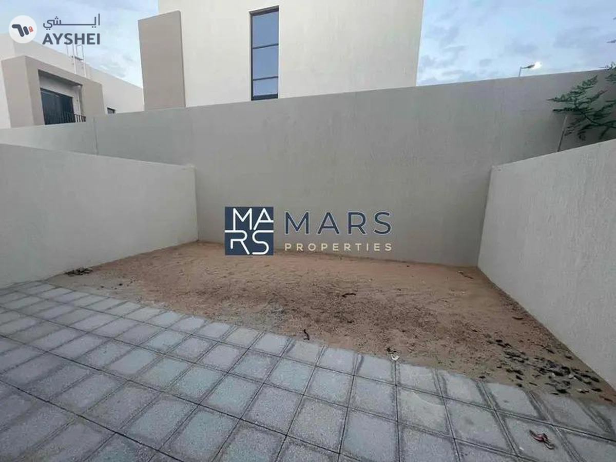 Luxury 3 bedrooms ready to move in Nasma residence just only 1,525,000 AED