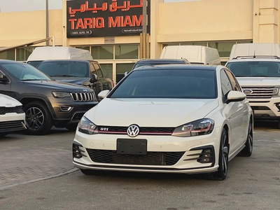 GOLF 2019 GTI  WHITE-1