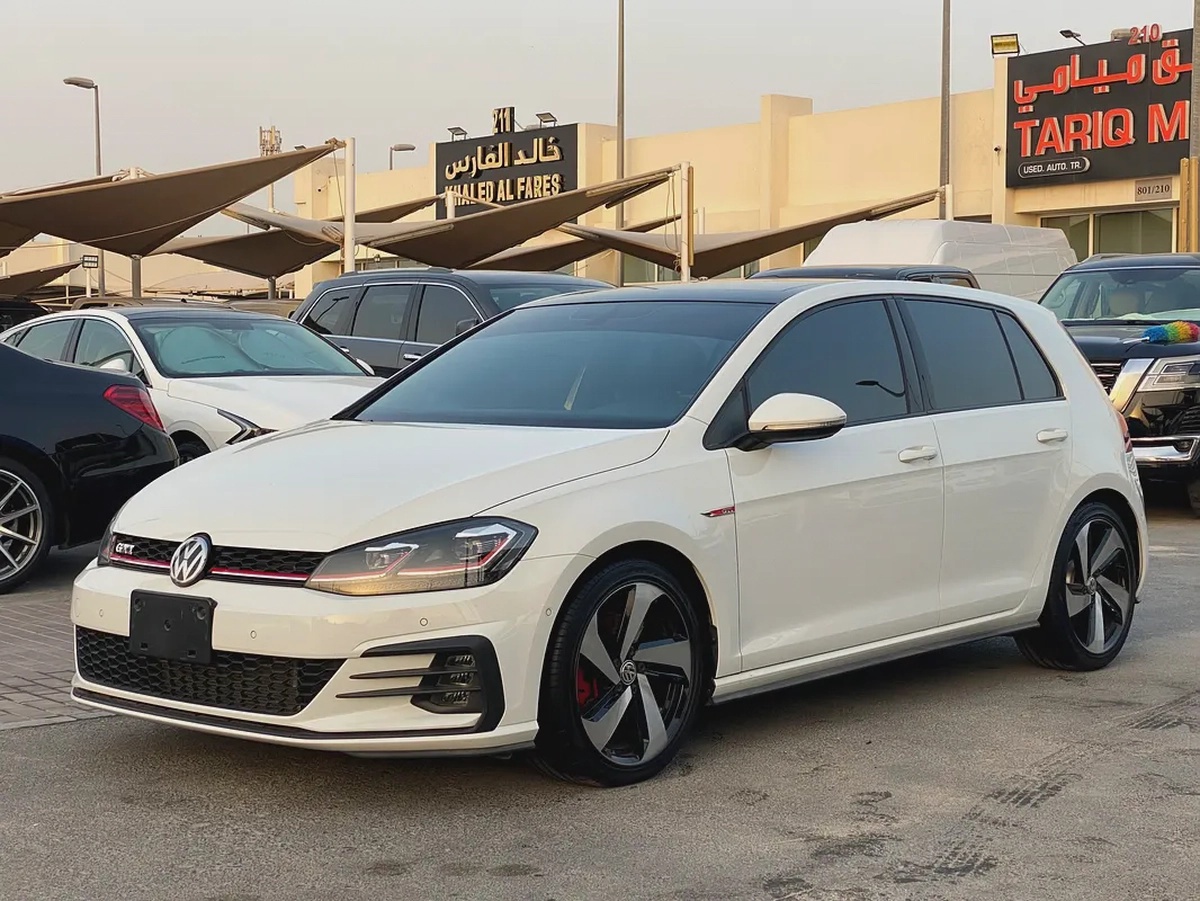GOLF 2019 GTI  WHITE-3-3