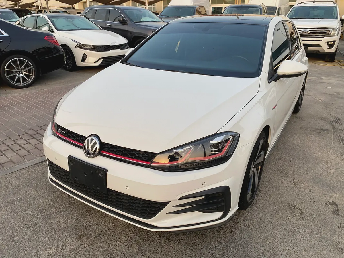 GOLF 2019 GTI  WHITE-7-7