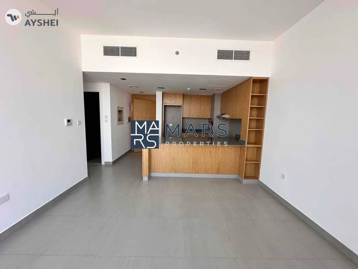BRAND NEW ONE BEDROOM WITH BALCONY-3-3