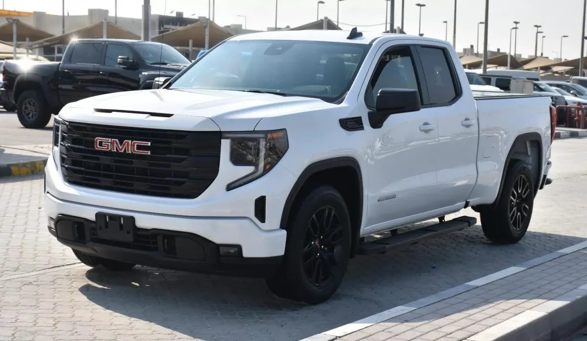 GMC SIERRA ELEVATION 2025 | WHITE