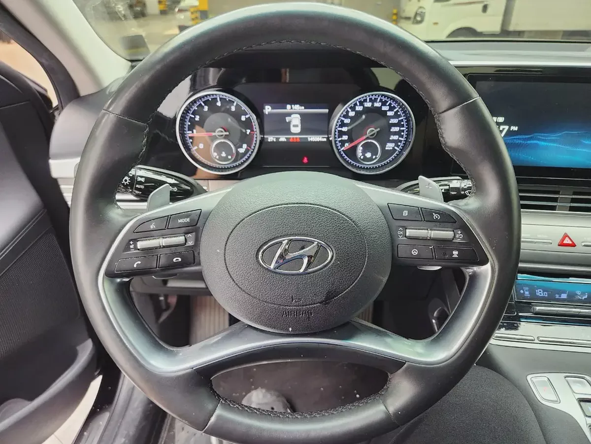 Hyundai Grandeur 2.5 Premium 2020 - Korean Specs - Excellent Condition-9-9