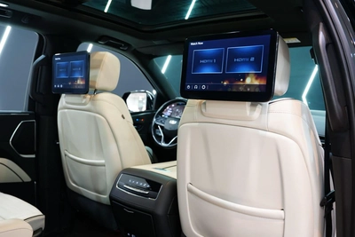 Cadillac Escalade Sport-9