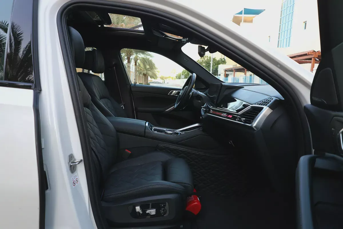BMW X6-XDrive40i-2024-47000KM-GCC SPECS-UNDER WARRANTY SERVICE- EXCELLENT CONDITION-15-15