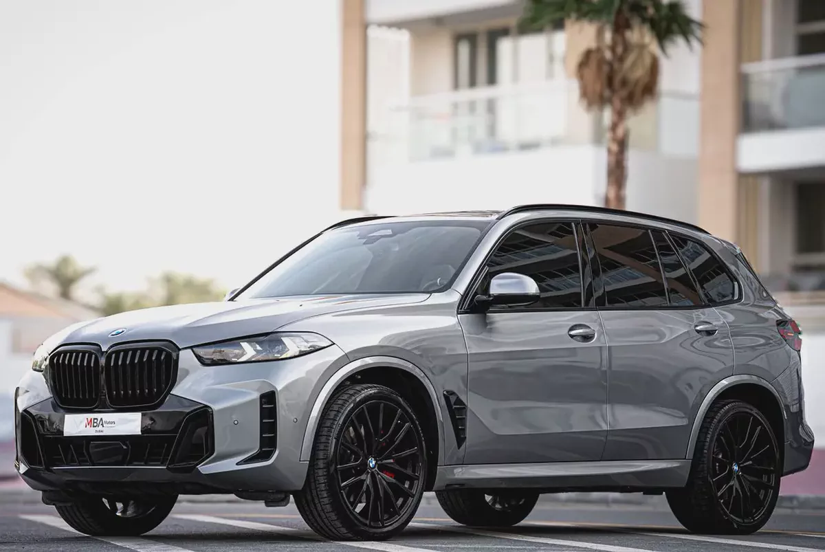 2025 BMW X5 sDrive40i | Warranty | Low Mileage | M- Package