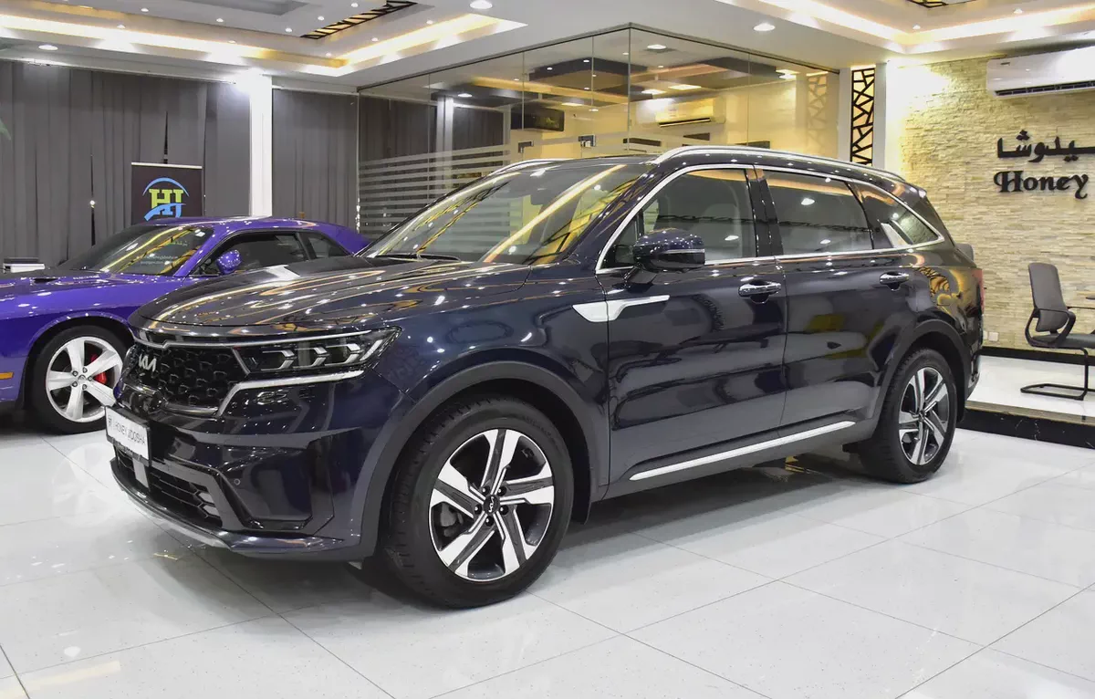 AED 1,913 EMi at 0% DP | KIA Sorento V6 4WD Full Option ( 2023 Model ) in Blue Color GCC Specs-1-1