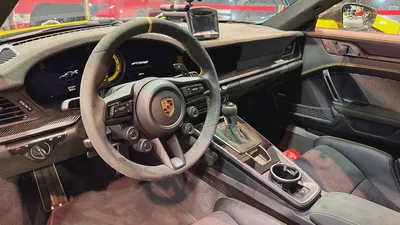 PORSCHE CARRERA /911 GT3 RS, GCC, AL NABODAH WARRANTY, FULL SERVICE HISTORY, FULL CARBON PACKAGE-2