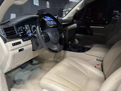 Lexus LX570 SIGNATURE 2020 Lexus LX 570 Platinum | GCC | 61,000 KM | V8-9
