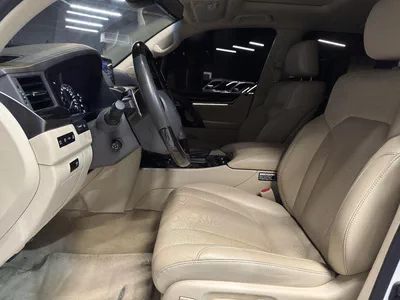 Lexus LX570 SIGNATURE 2020 Lexus LX 570 Platinum | GCC | 61,000 KM | V8-10