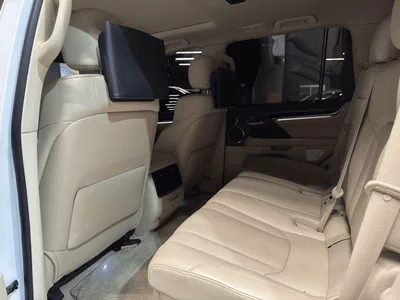 Lexus LX570 SIGNATURE 2020 Lexus LX 570 Platinum | GCC | 61,000 KM | V8-11