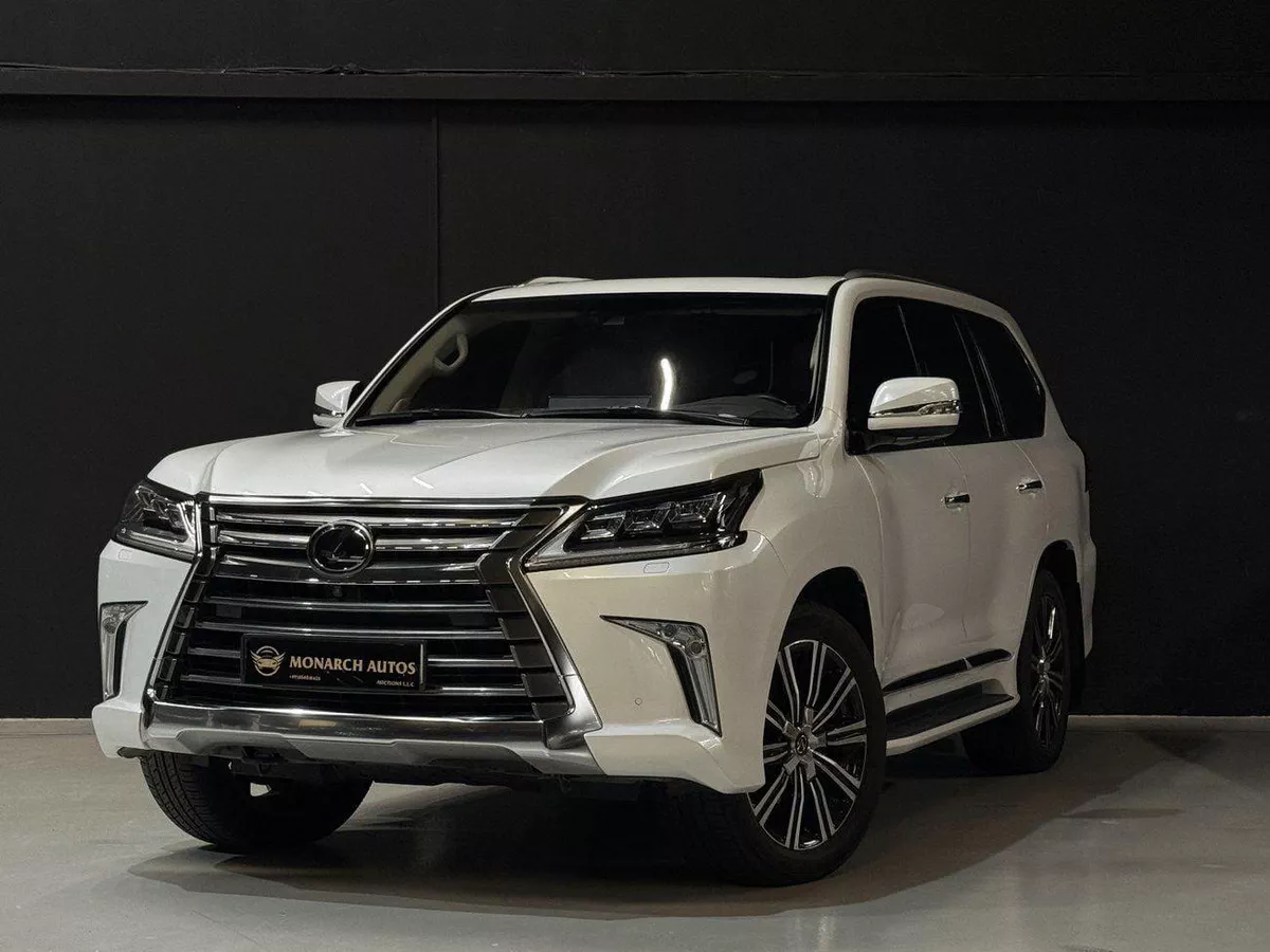 Lexus LX570 SIGNATURE 2020 Lexus LX 570 Platinum | GCC | 61,000 KM | V8