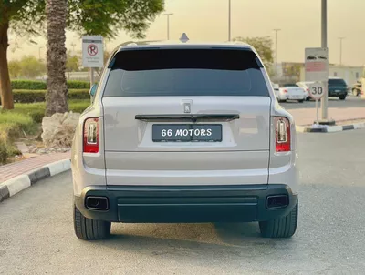 2023 Rolls-Royce Cullinan Black Badge with Picnic Chairs | GCC Specs | Low Mileage-3
