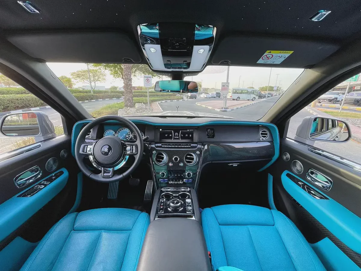 2023 Rolls-Royce Cullinan Black Badge with Picnic Chairs | GCC Specs | Low Mileage-12-12