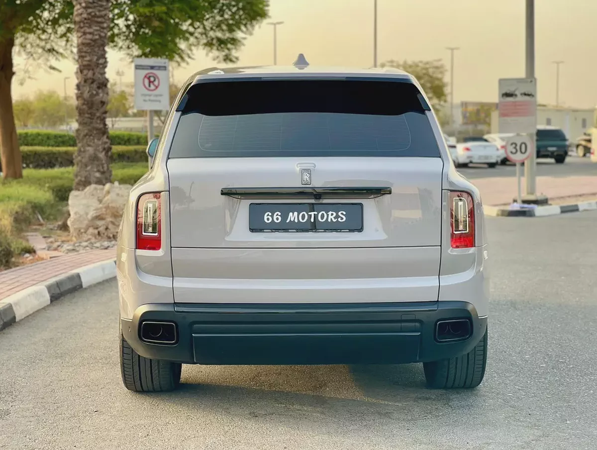 2023 Rolls-Royce Cullinan Black Badge with Picnic Chairs | GCC Specs | Low Mileage-3-3