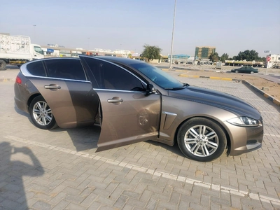 jaguar xf 2012 3.0 -11