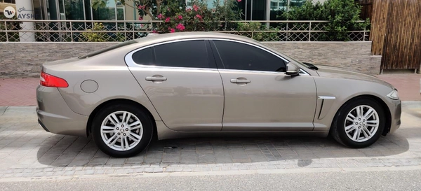 jaguar xf 2012 3.0 