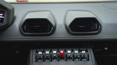 2023 | Lamborghini Huracan Evo Coupe | Low Mileage | Warranty | V10-9