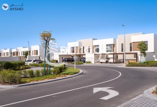 TOWNHOUSE FOR RENT IN NOYA 1, NOYA